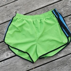Nike Dry fit sporty green with blue striped shorts. Size Medium. EUC